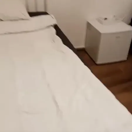 Self Check In Piata Romana Bucharest