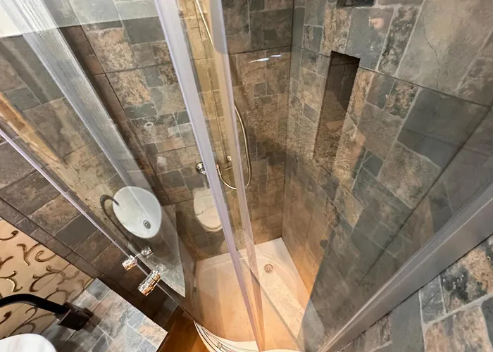 Self Check In Piata Romana 3*